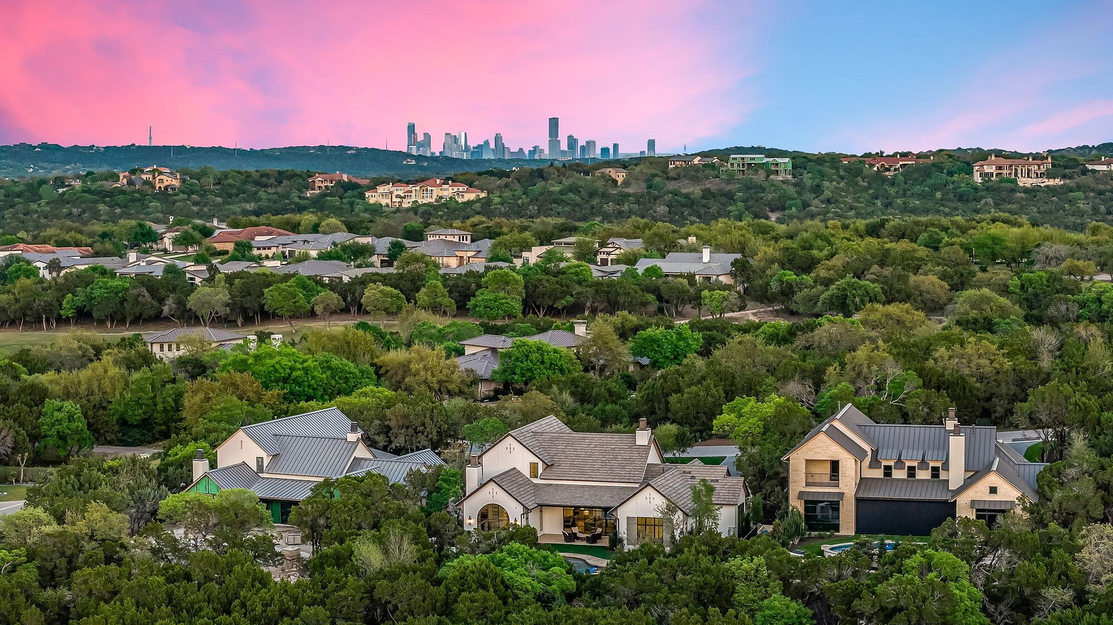 Amarra homes with Austin skyline in the distance